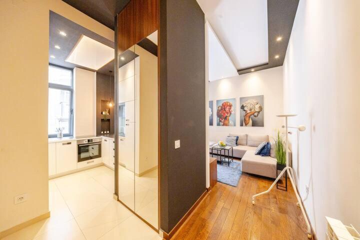 Lux Apartment In City Center Белград Экстерьер фото